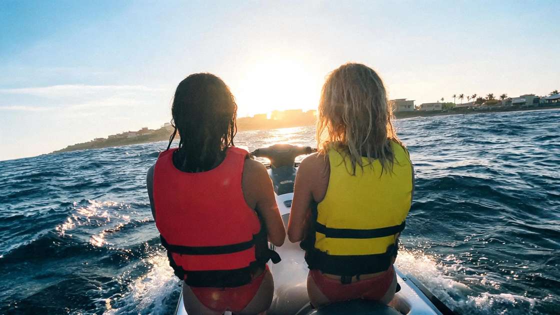 Motos de agua en Playa de las Américas: guía práctica